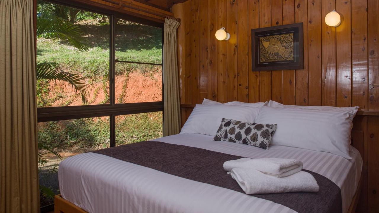Milkwood Lodge Cooktown Extérieur photo